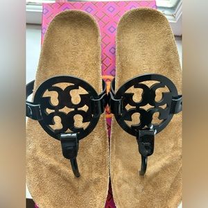 Tory Burch Miller Cloud Sandal Patent Leather/Natural Size 8.5 NIB retails $198